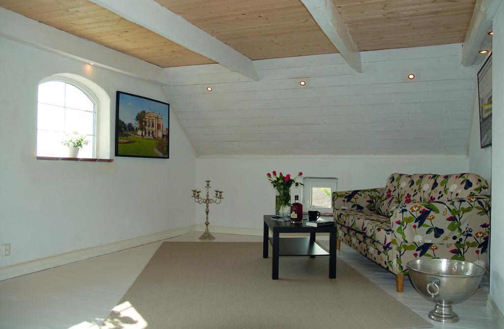 Vallebergaslaett Loderup Room photo